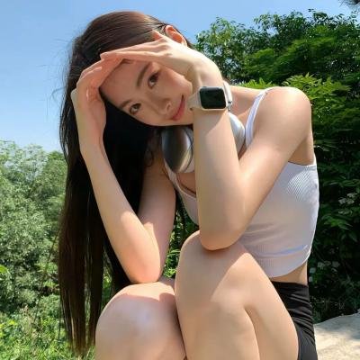 早餐时女歌迷快闪